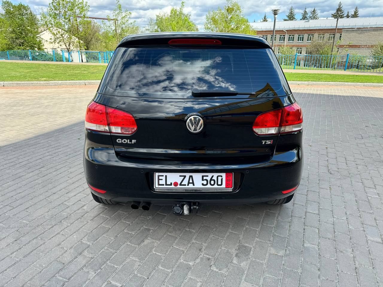 Продам Volkswagen Golf VI