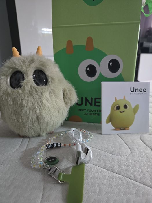 Unee AI – interaktywny pluszak / robot – NOWY!  Prezent na Święta