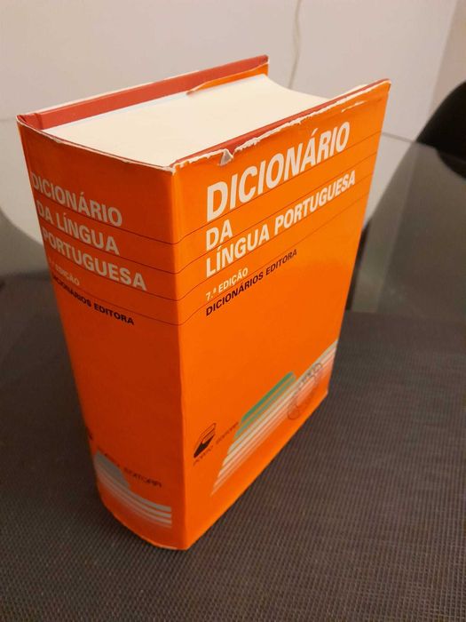 Dicionários da Língua Portuguesa Porto Editora 5ª, 6ª, 7ª e 8ª Edição