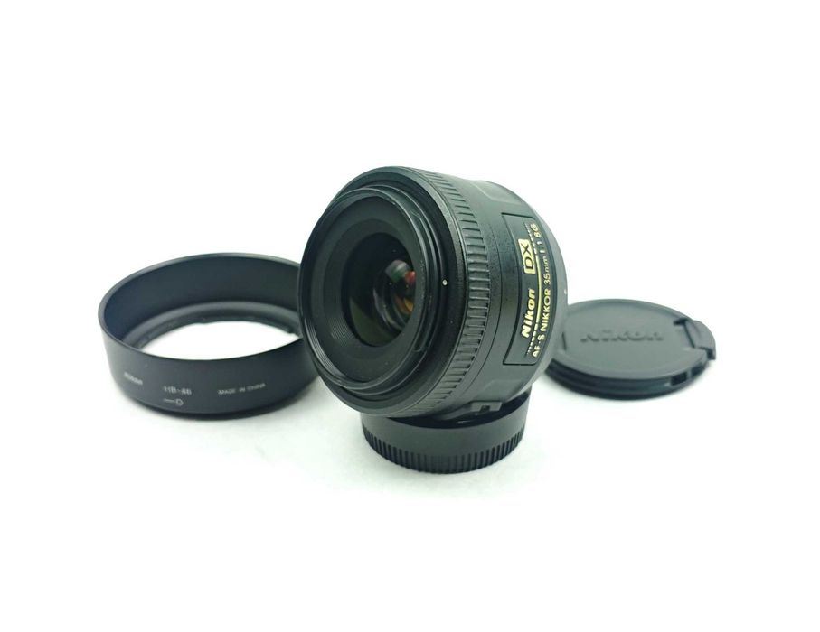 Світлосильний об'єктив Nikon DX AF-S Nikkor 35mm 1:1.8G (фікс)
