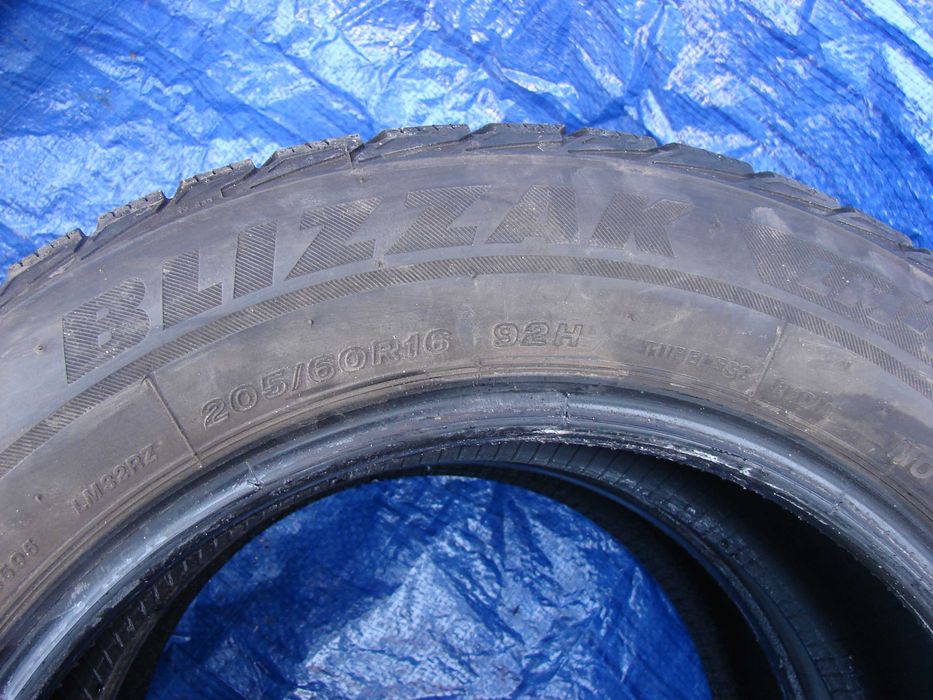Bridgestone Blizak 205.60.16 Zima