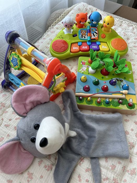 Продам лот іграшок