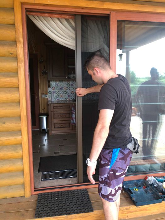 Москітні сітки Розсувні, Ролетні та Пліссе | Виробник |