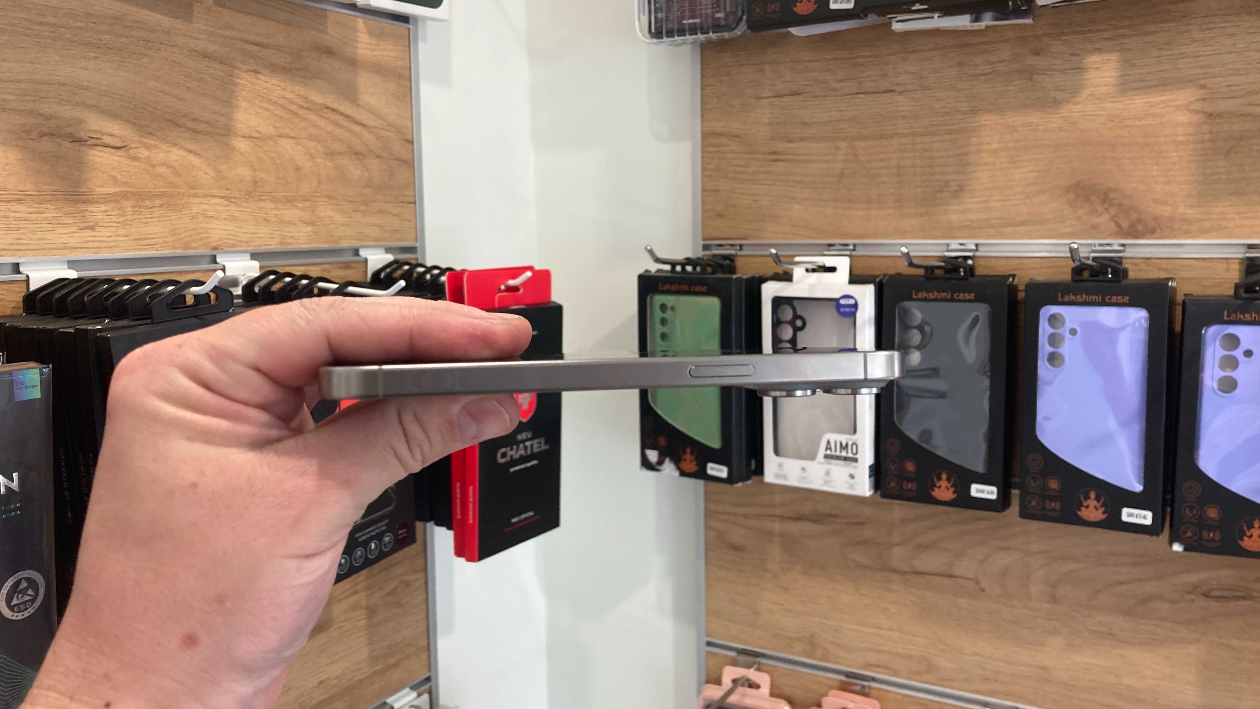 Магазин Apple iPhone 15 Pro Max 256GB Natural Titanium Гарантія