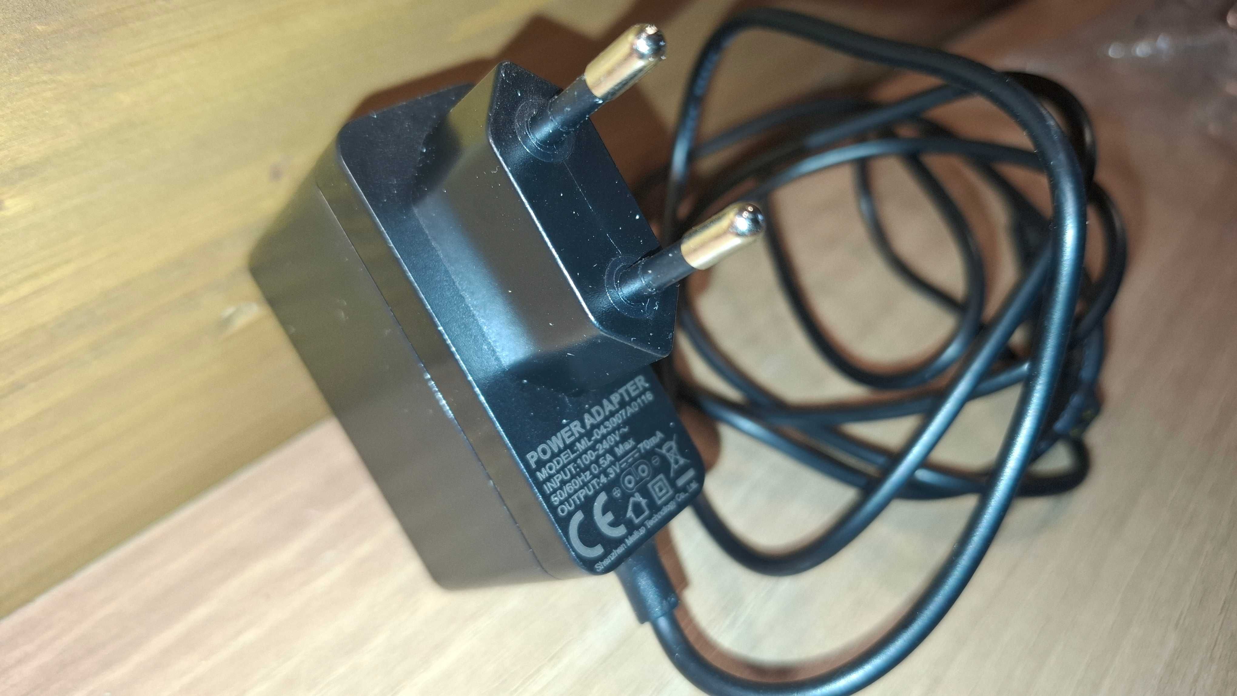 Zasilacz Uniwersalny - 4.3V - 70mA