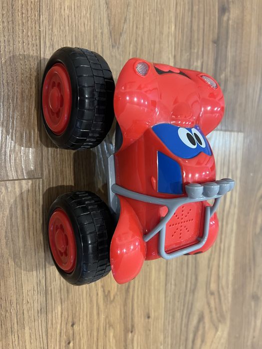 Samochód zdalnie sterowany chicco