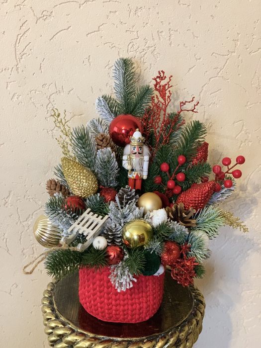 Новорічна Різдвяна композиція. Новорічний декор. Прикраса