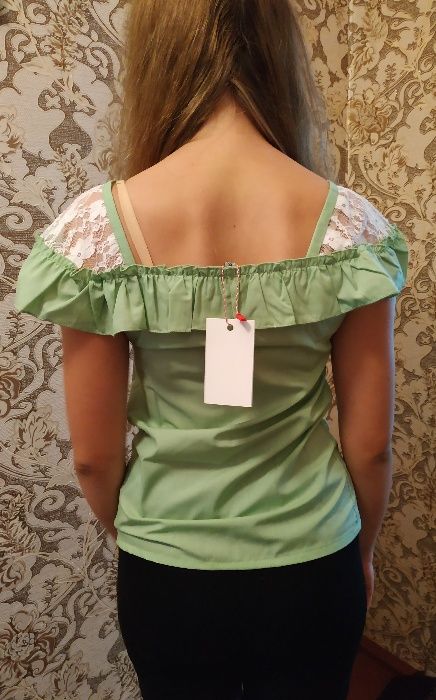 Блуза "Испанка"с гипюром на 11-12 лет