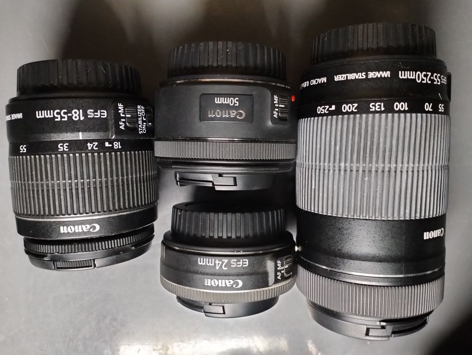 Máquina DSLR Canon 600D kit