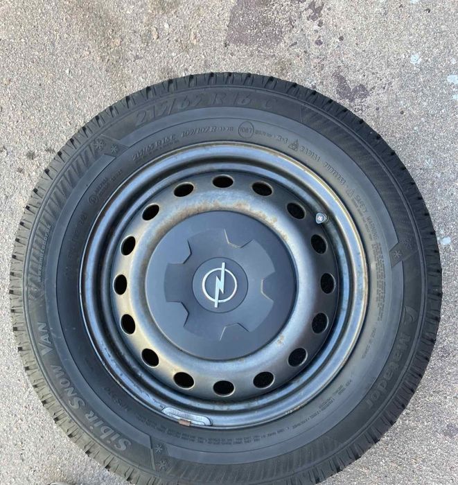 Диски та шини зимові Matador 215/65 R16C