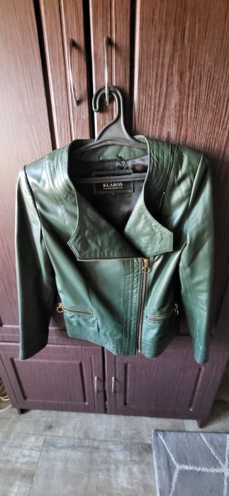 Шкіряна куртка в хорошому стані розмір єврлпейський 34