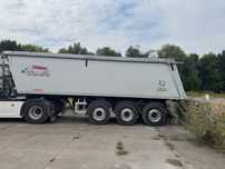 Kempf SKM 33  Naczepa Kempf 33.4m3 Pierwszy właściciel