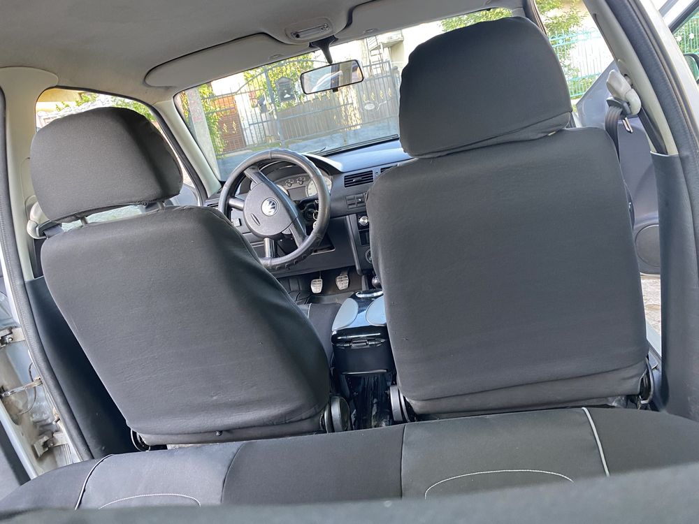 volkswagen Pointer 2004