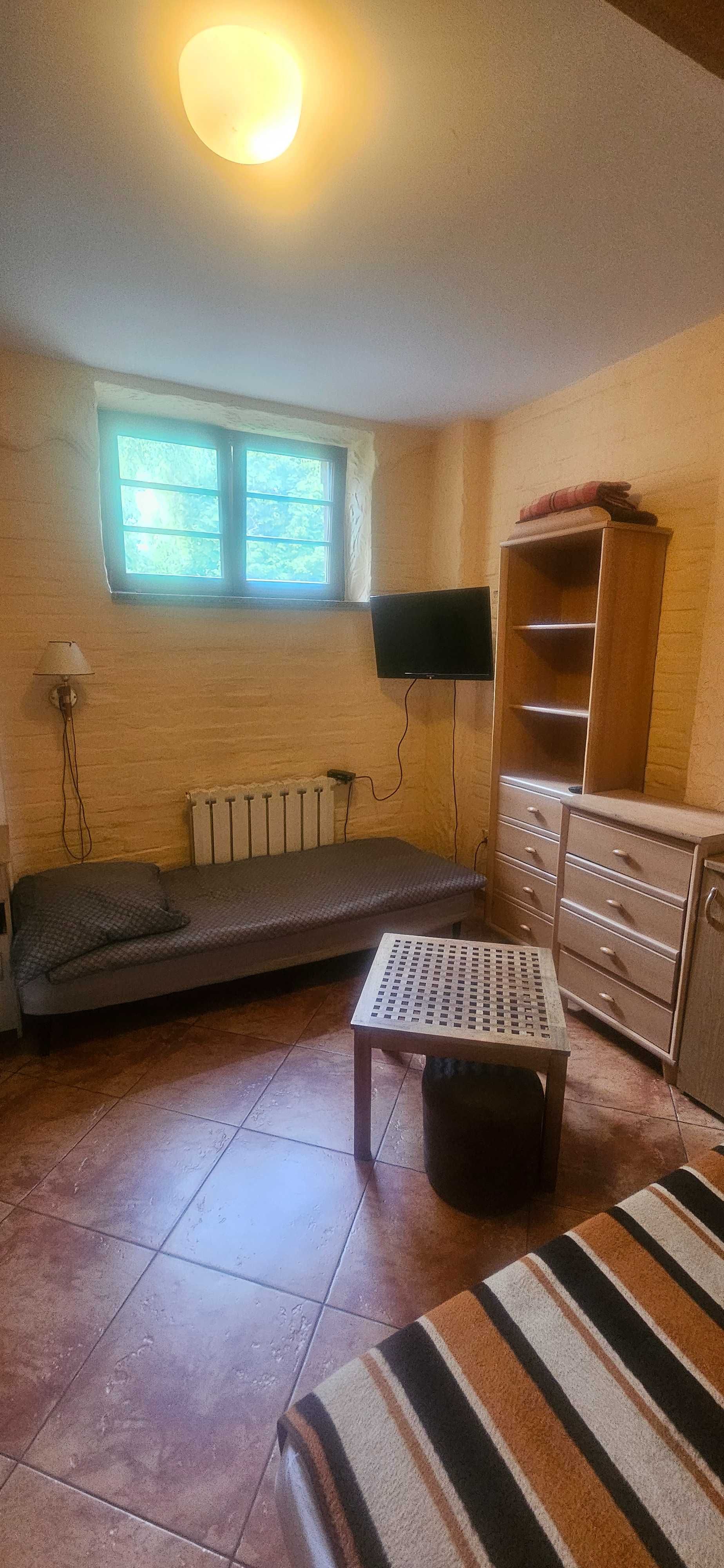 Kwatery - Noclegi - Pokoje dla pracowników, studentów...