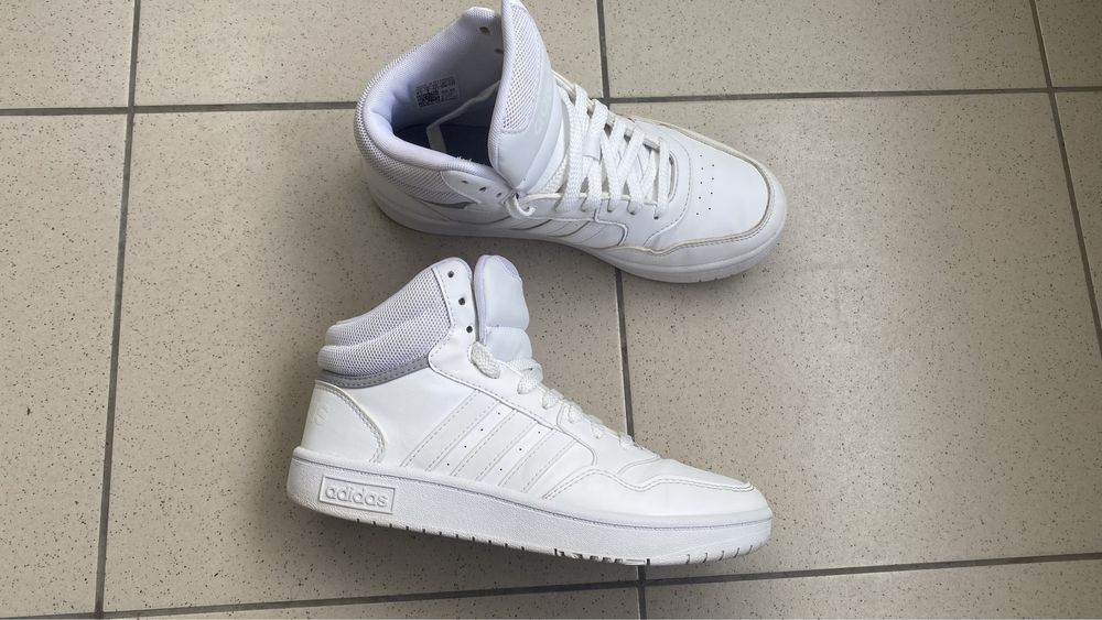 Кеди,снікерcи,хайтопи,кросівки HOOPS 3.0 MID Adidas