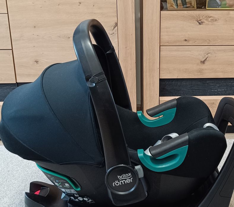 Fotelik  Britax-Romer Baby-Safe 3 i-Size