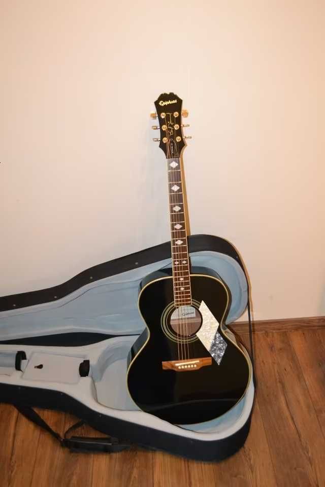 Gitara akustyczna Epiphone SQ w świetnym stanie z futerałem