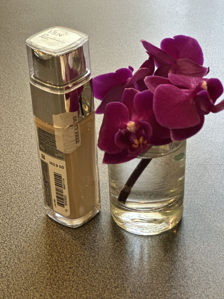 Тогальна основа L’oreal