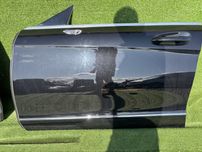Двері передні ліві Mercedes CLS w218 в чорному 197 кольорі