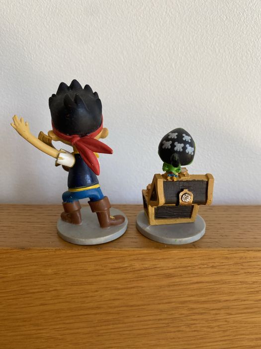 Figuras pvc jack e os pirata da terra do nunca disney