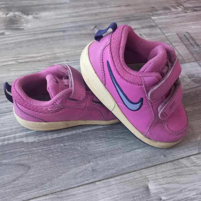 Adidasy Nike rozm.25