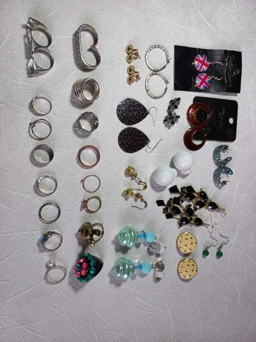 Винтажная бижутерия  США,ЧССР,Англия,СССР.