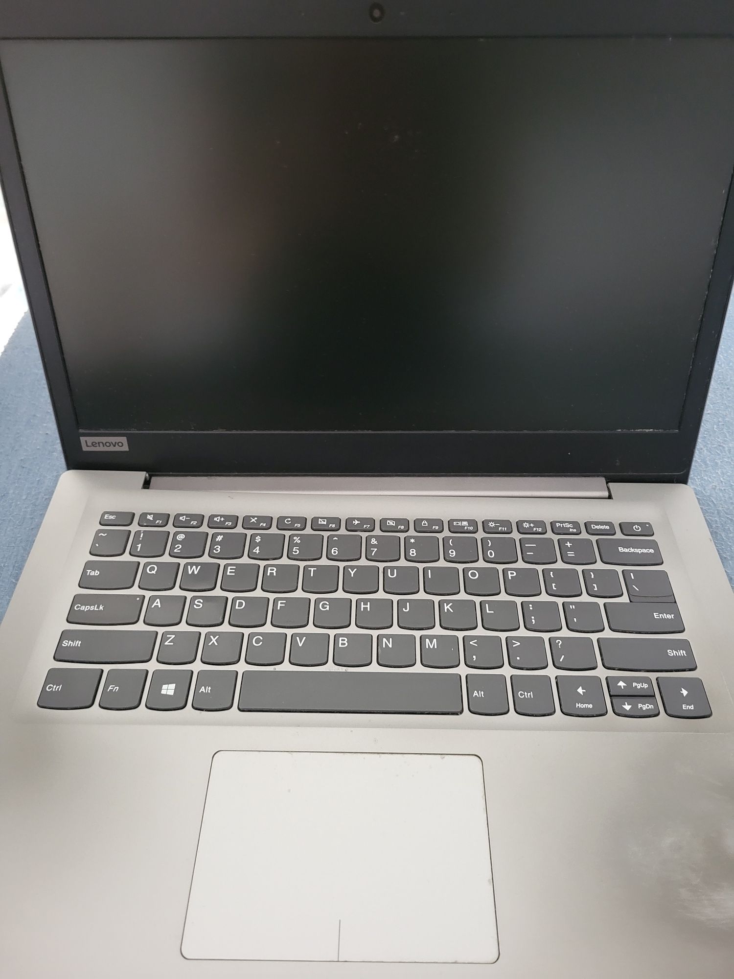 Laptop Lenovo używany
