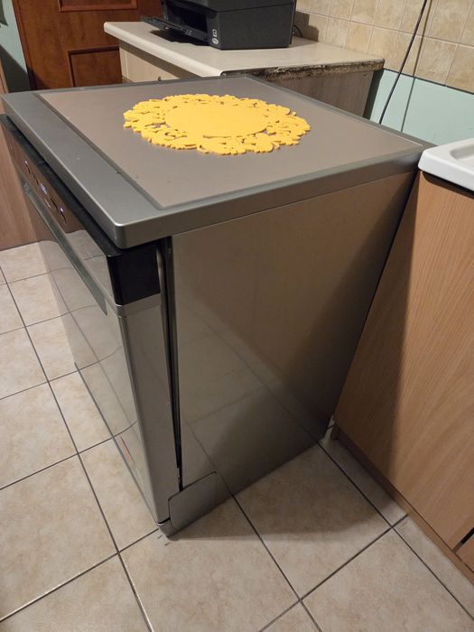 Zmywarka whirlpool wolnostojąca