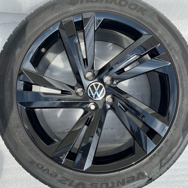 Felgi aluminiowe 19 Vw Tiguan Touareg 5x112 Et38 Oryginalne Valencia