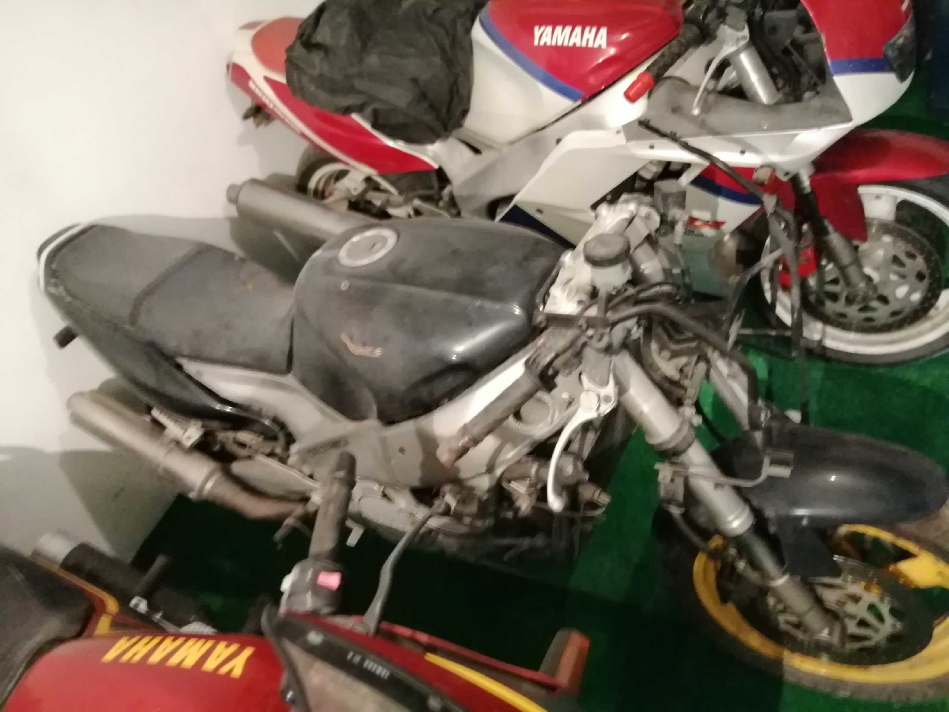 Peças Yamaha FZR 1000