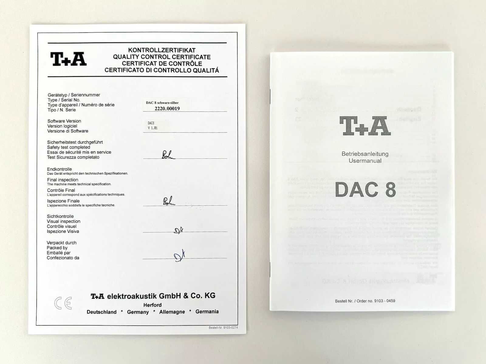 T+A DAC 8, pre-amp, headphones amp