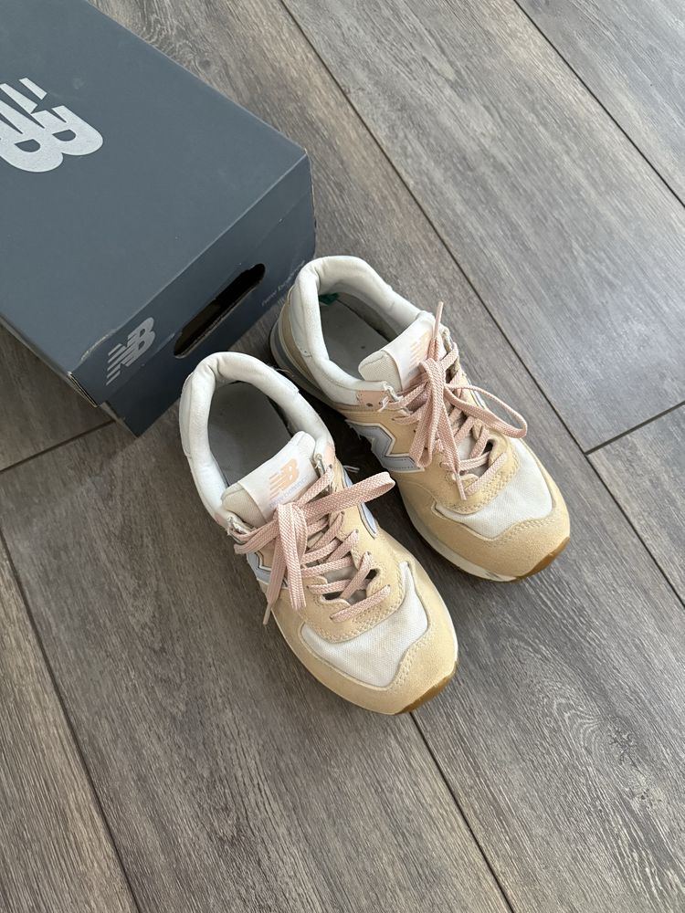 Кросівки new balance