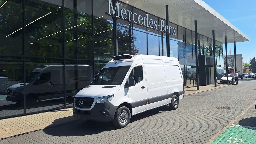 Mercedes-Benz Sprinter  Mercedes-Benz Sprinter 317 OM654