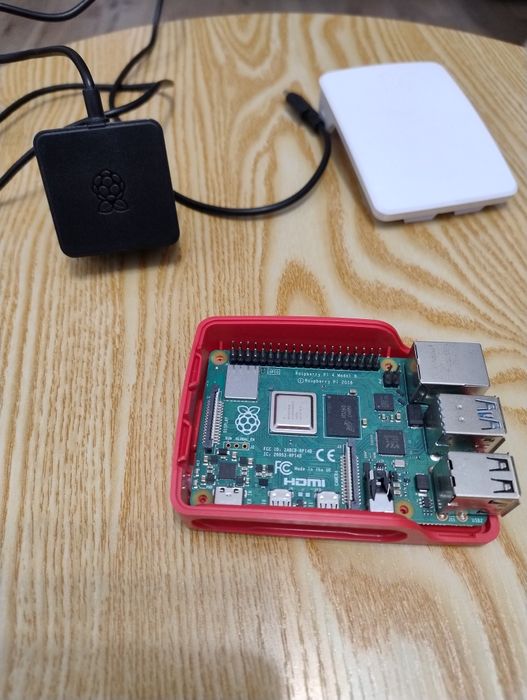 Raspberry pi 4 b 4gb ram, karta 32gb