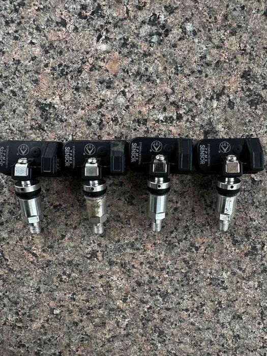 Продам датчики тиску в шинах JBT TPMS 315 MHz/433 MHz