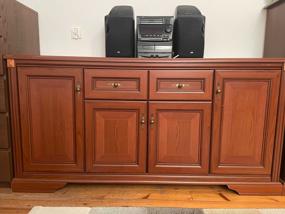 Komplet Mebli: 2komody, biurko, 2*regał_Kolor Orzech