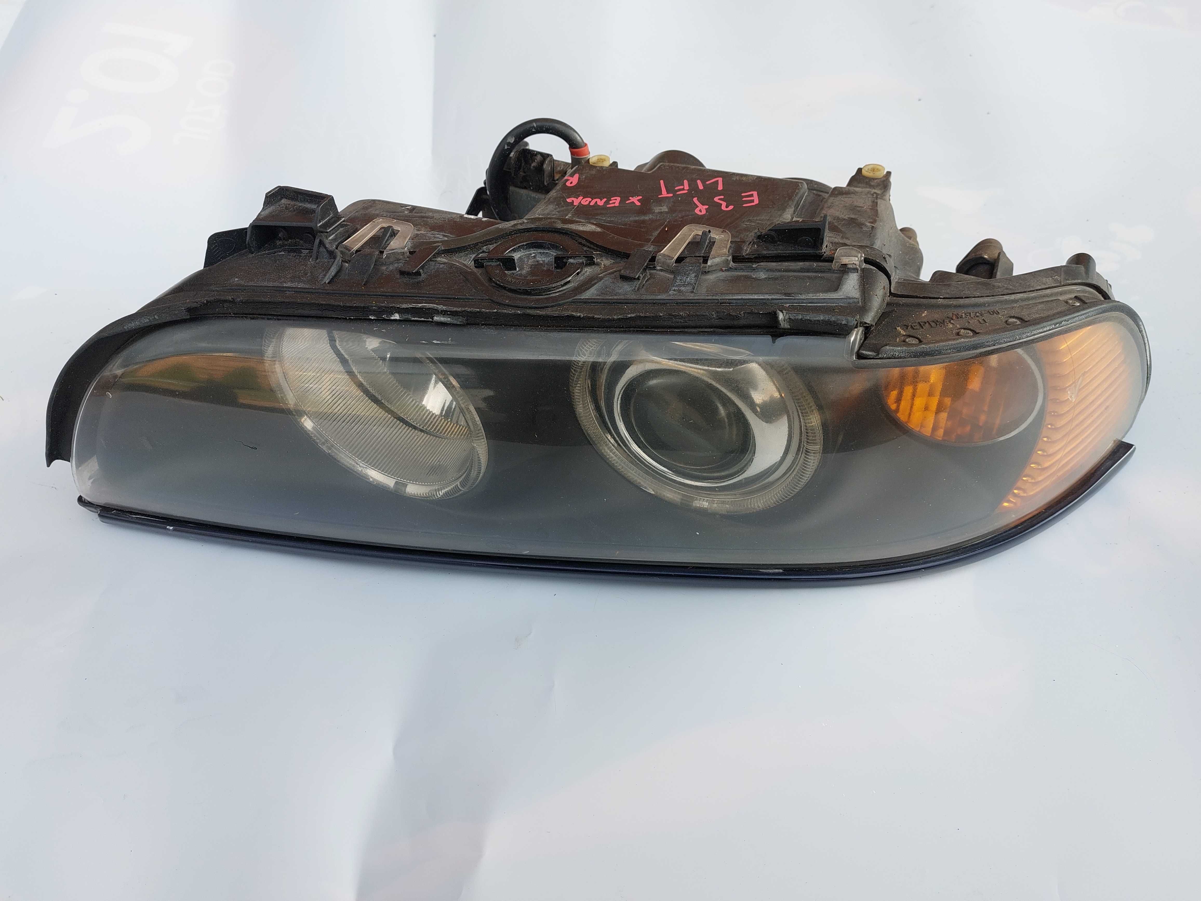 Lampa Lewy przód Xenon kpl BMW E39 01-04.R Szkło BDB