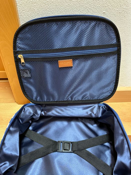 Nécessaire com encaixe na Mala de Viagem Navy Oriflame Novo