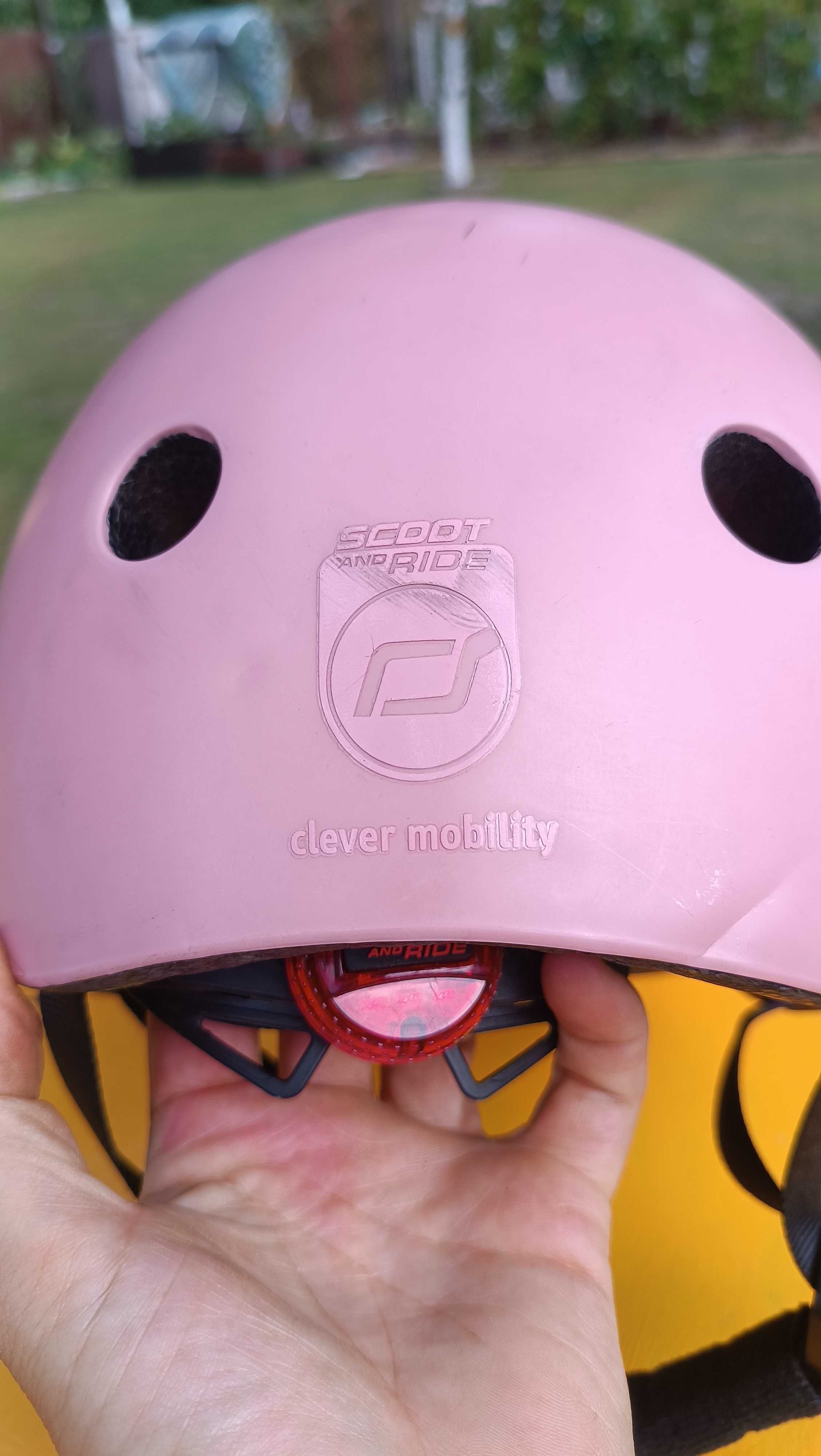 Kask scoot and rode