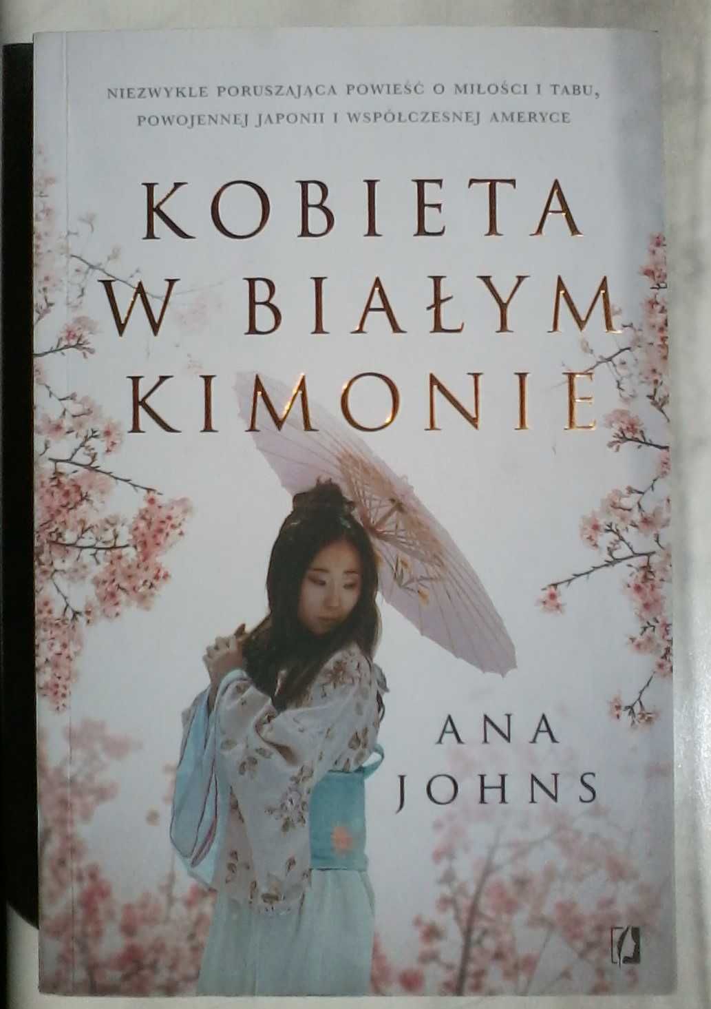 Johns - Kobieta w białym kimonie