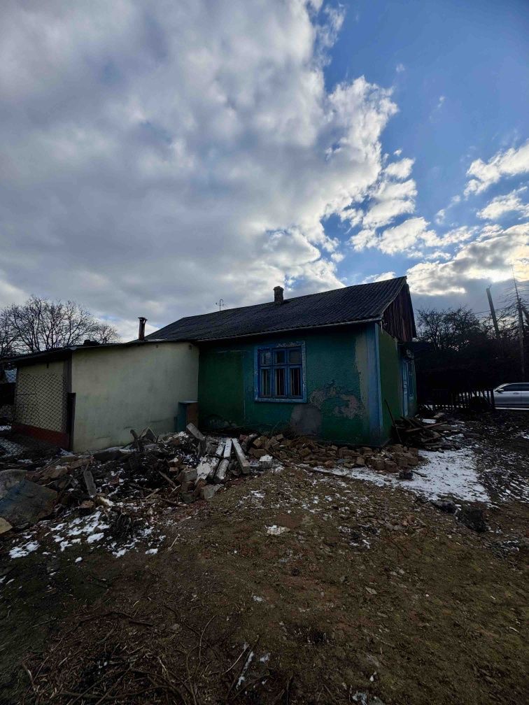 1/2 дома вул. Кармелюка Чернівці,район віниченка