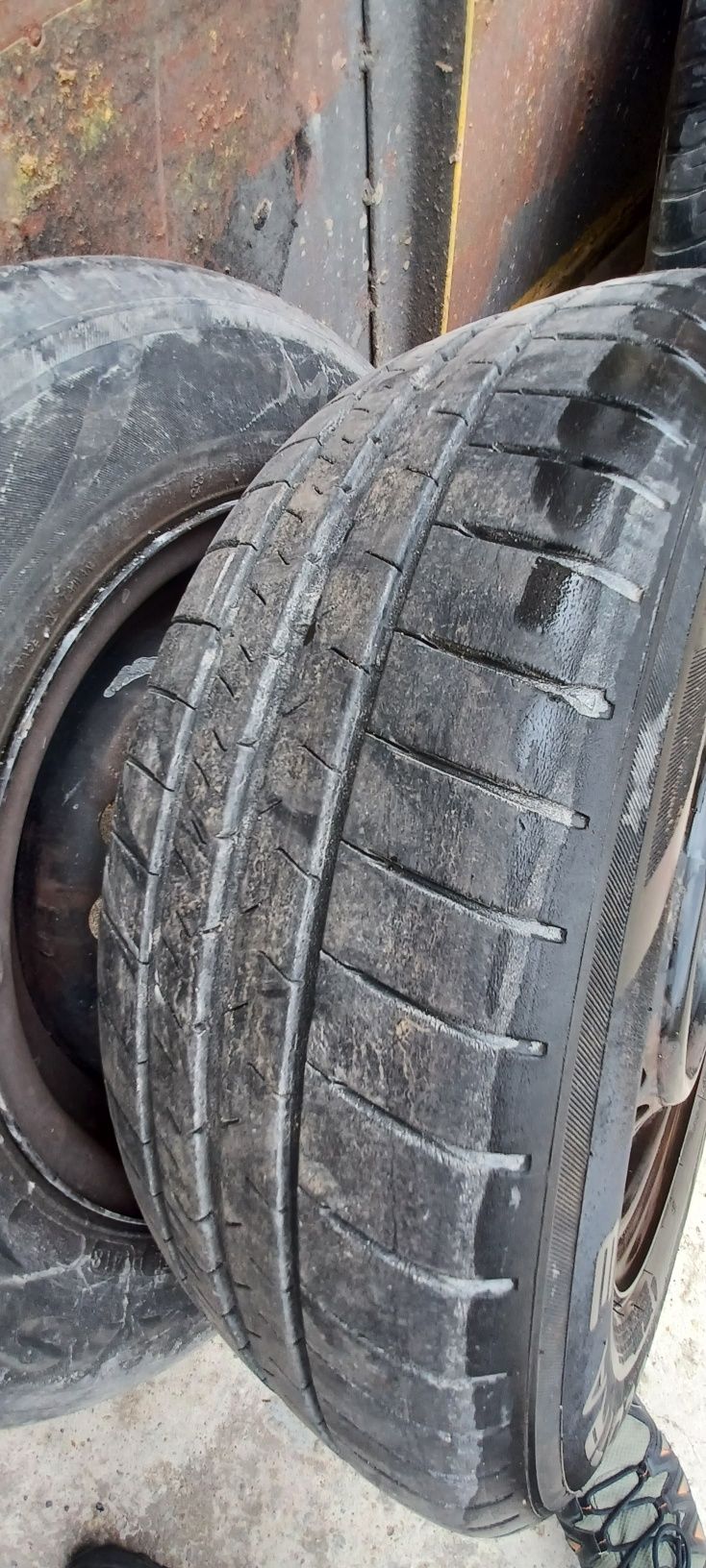 4 koła +  opony z felgami 175/65R14 (2 Dublop + 2 Maxxis )