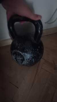 Kettlebell żeliwny 28kg