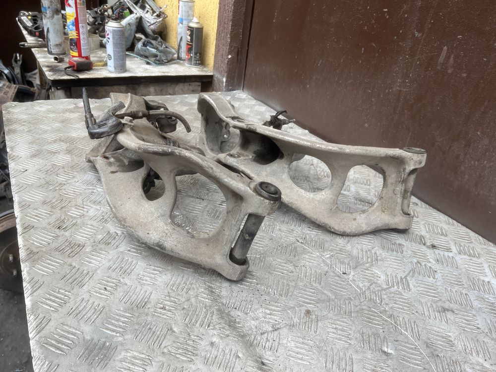 Рычаг передний Пежо 407 peugeot 407 год 05