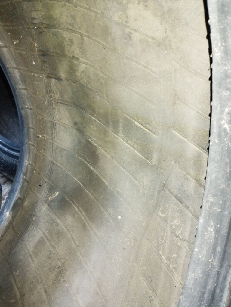 Opona 560/45 R 22,5