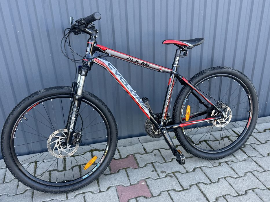 Велосипед горный Cyclone ALX - 26"
