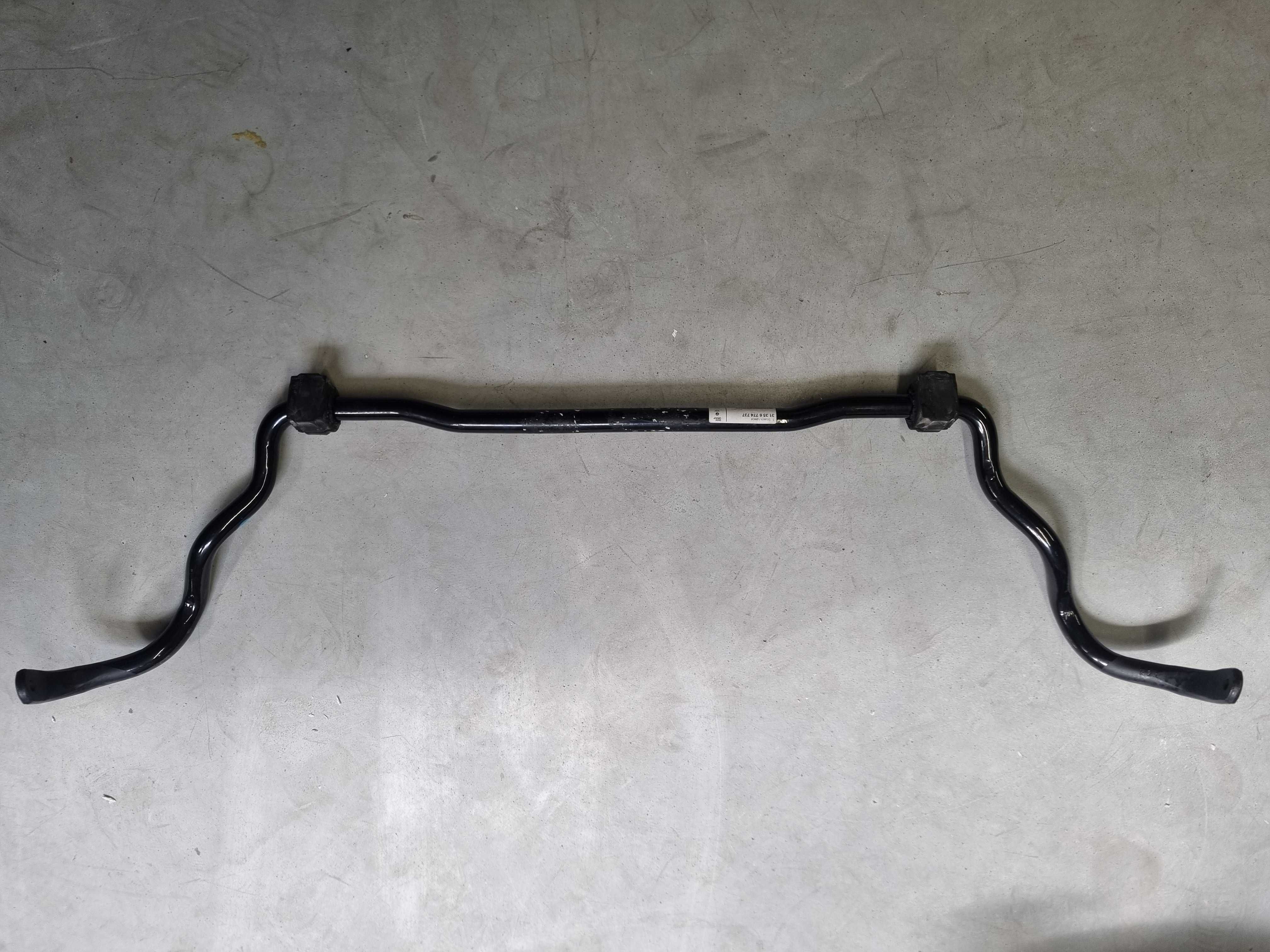 Stabilizator przedni z pod. gumow. BMW X5 X6