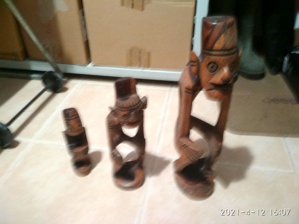 Conjunto 3 estatuetas