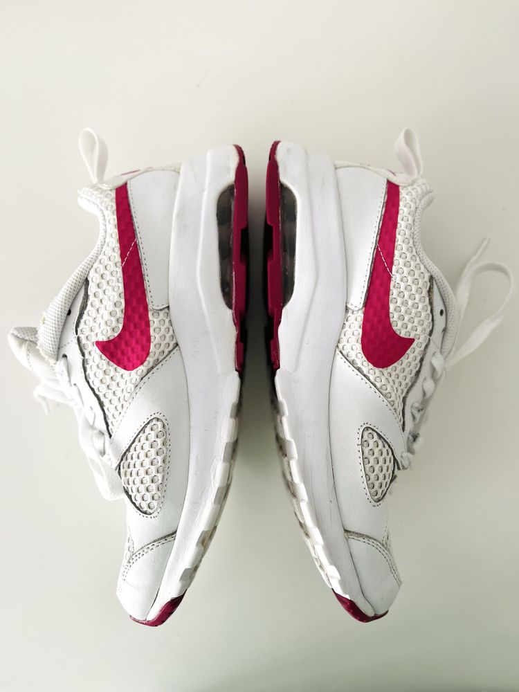 Кросівки Nike жіночі оригінал