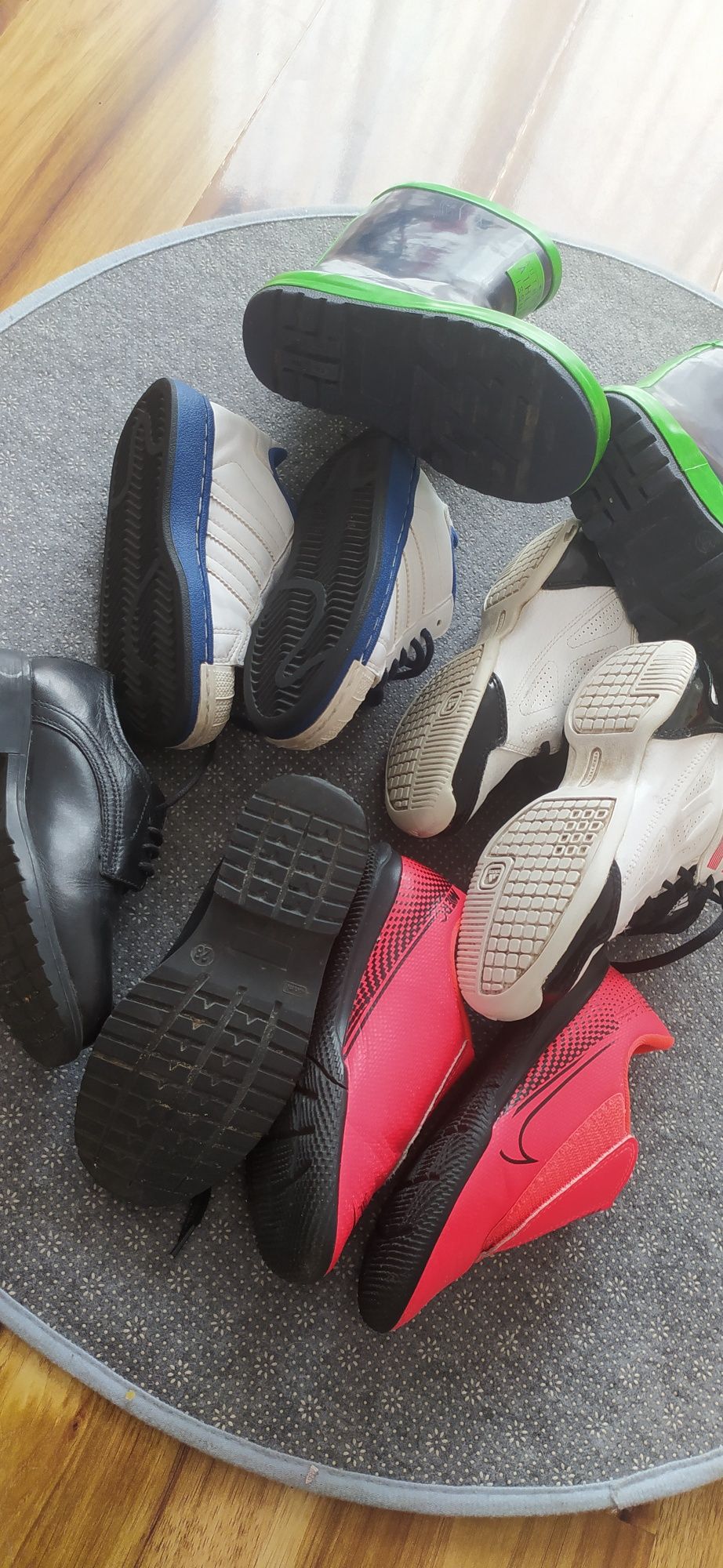 Buty zestaw kalosze Nike Adidas pantofle trampki chłopięce 28